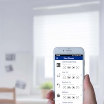 One Touch Louvolite Roller Blind Home Hub - R2195-UK One Touch Louvolite Roller Blind Home Hub - R2195-UK